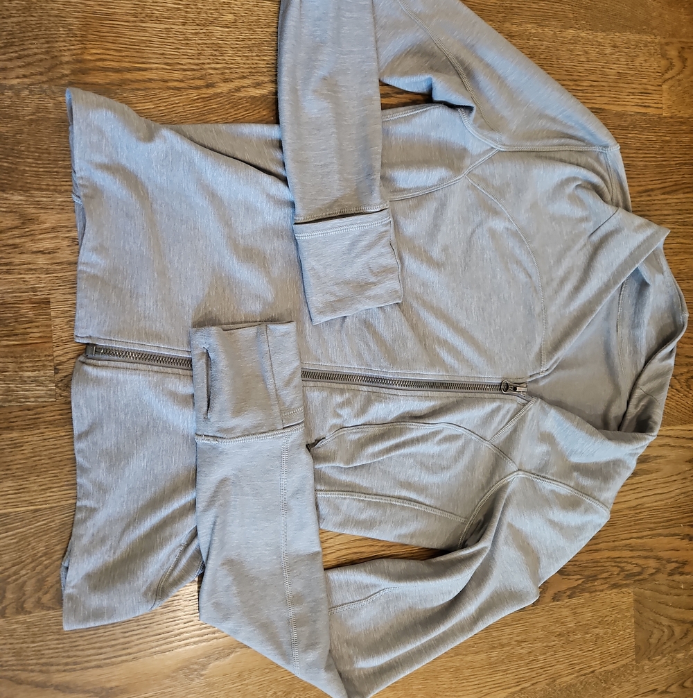 Lululemon Womens 8 Grey Heathered Battleship Asymmetric Zip Precision Jacket